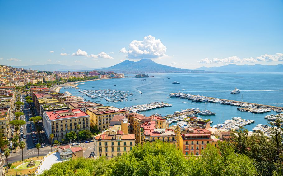 Naples: the town of thousand faces