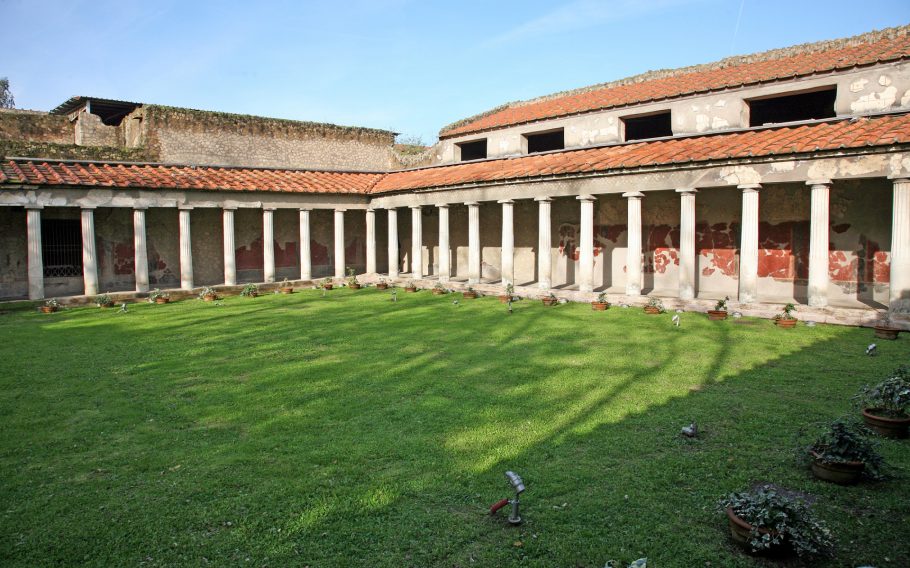 Oplontis: the most famous suburban villa